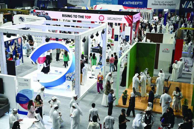 جانب من المعرض