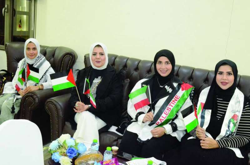 تضامن نسائي مع فلسطين