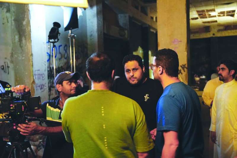 


المخرج ثامر الثامر من موقع التصوير 