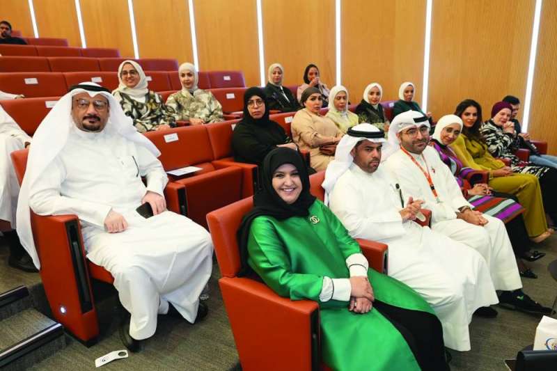 جانب من الحضور 