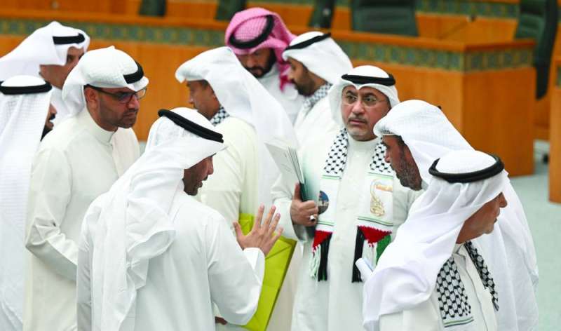 


(تصوير أسعد عبدالله) 