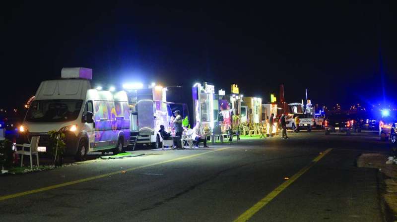 تخصيص موقع يتسع لنحو 300 من سيارات بيع الطعام 