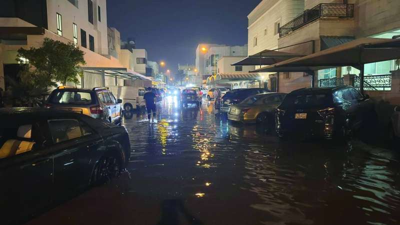 امتلاء الشوارع بالمياه في السكن الخاص