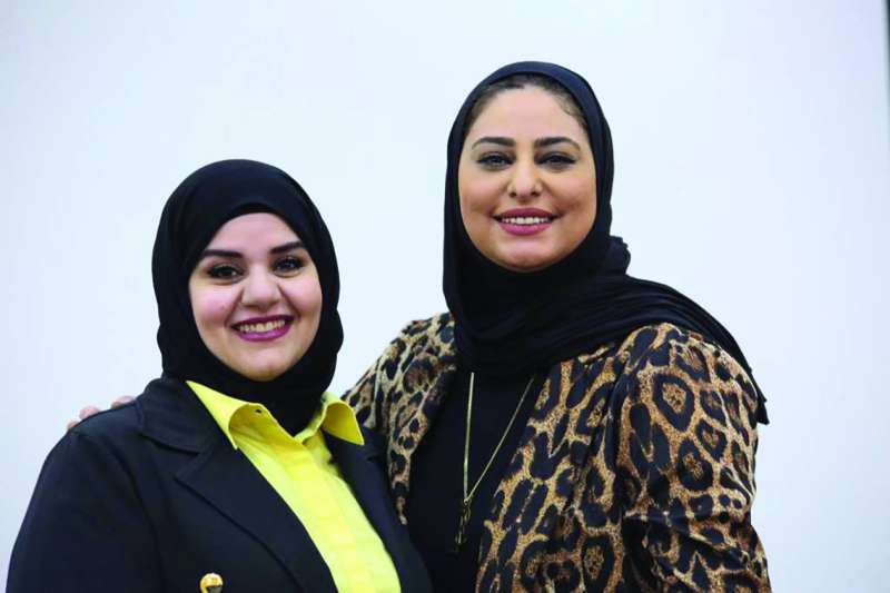 


تغريد الداود ولوجين النشوان 