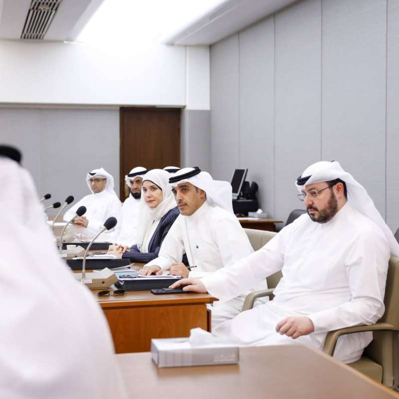 جانب من اجتماع اللجنة التشريعية