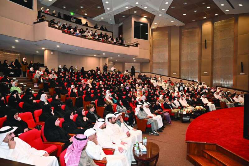 


جانب من الحضور 	(تصوير أسعد عبدالله) 