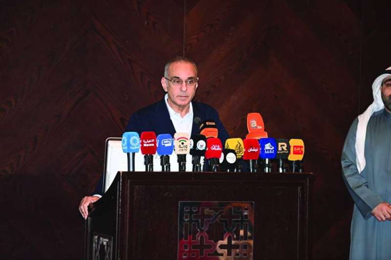 


أحمد الجسار متحدثاً 