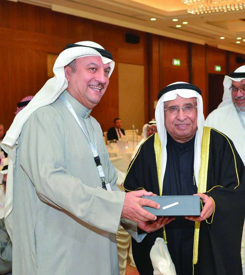 تكريم العم إبراهيم البغلي 