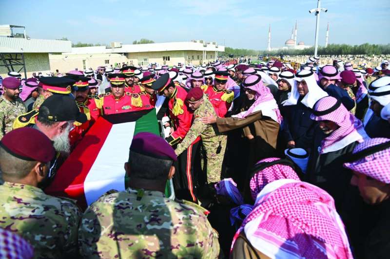 ثرى الوطن يحتضن جثمان الفقيد الكبير