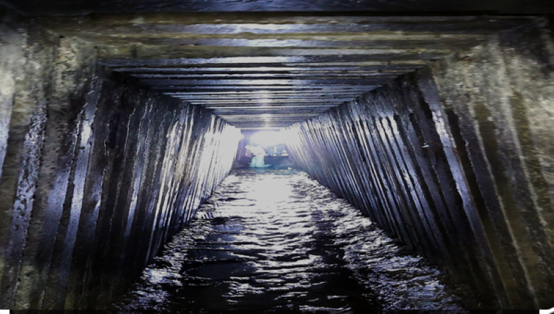 إغراق أحد أنفاق غزة بمياه البحر 