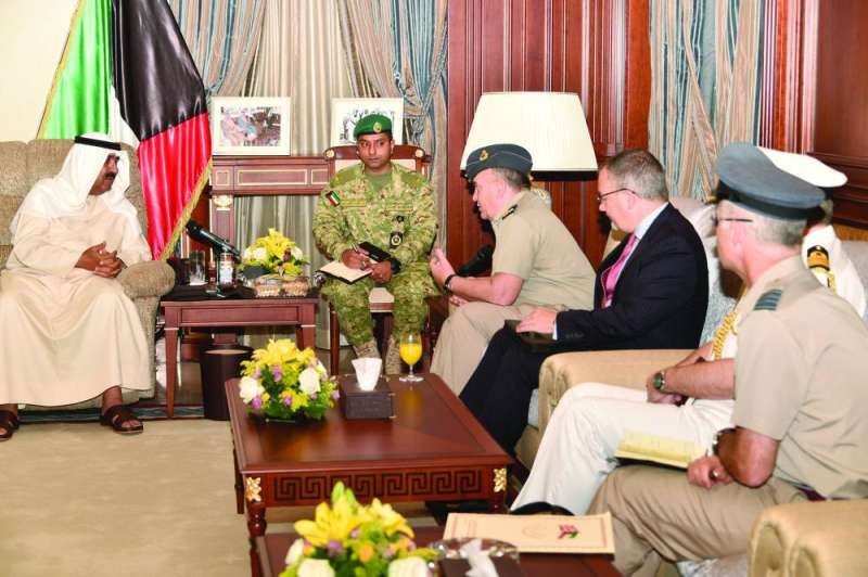 


سموه مستقبلاً وفداً عسكرياً في الحرس الوطني 