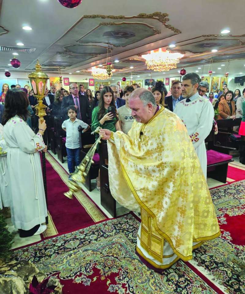 


بطرس غريب أثناء القداس 