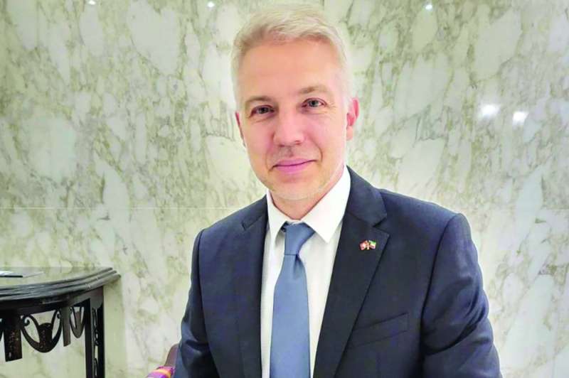 


سفير سويسرا 