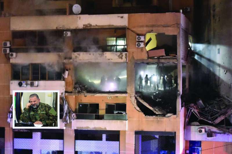 المبنى الذي استهدفه القصف الإسرائيلي وفي الإطار العاروري