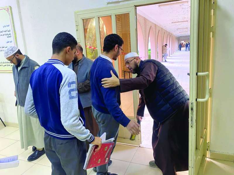 إجراءات تفتيش الطلبة 