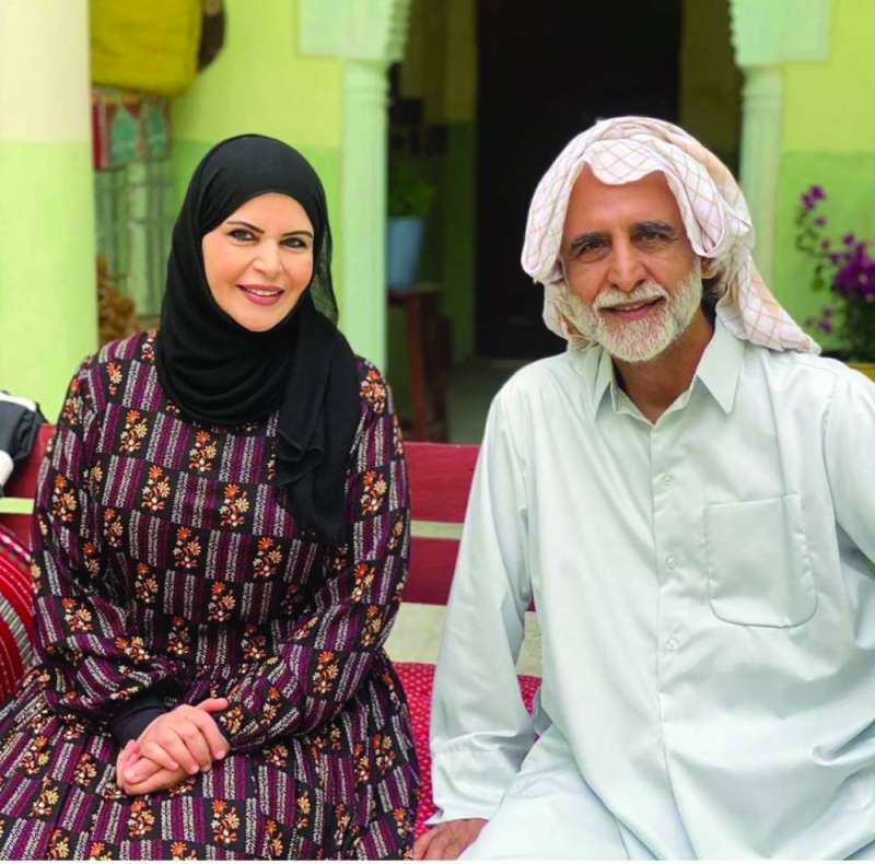 


عبير الجندي وحبيب غلوم 