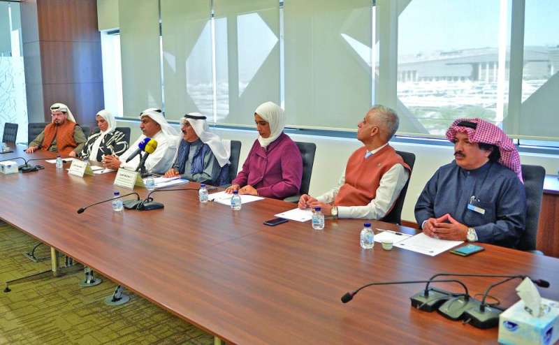 جانب من المشاركين في المؤتمر (تصوير سعود سالم)