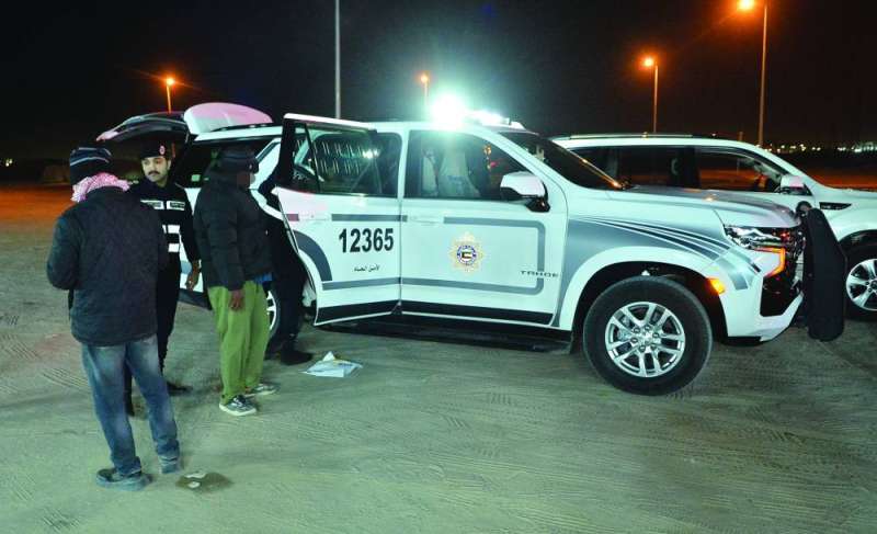 


مخالفون إلى الحجز 