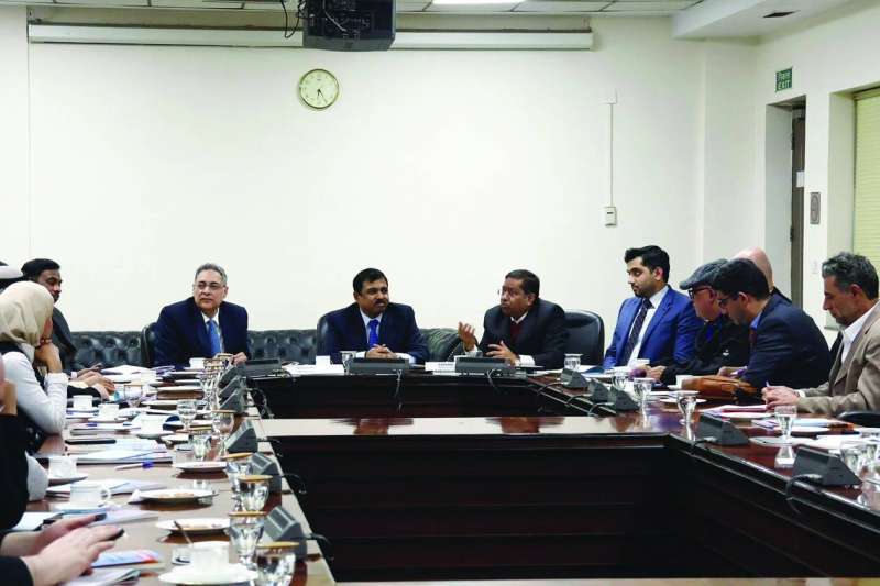 


جانب من المؤتمر الصحافي 