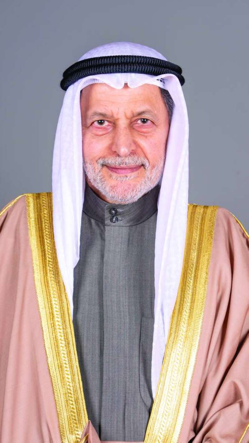 


الدكتور عماد العتيقي 