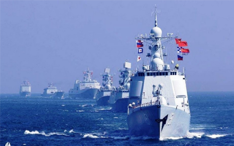 سفن صينية في البحر الحمر