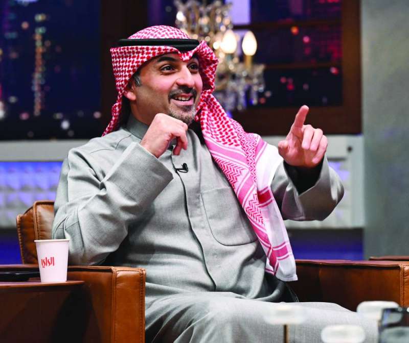 الساير يتحدث في برنامج خارج الأدراج (تصوير أسعد عبدالله)