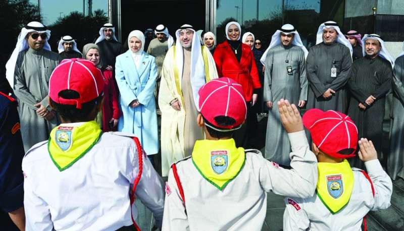 تحية من الأشبال لقياديي التربية