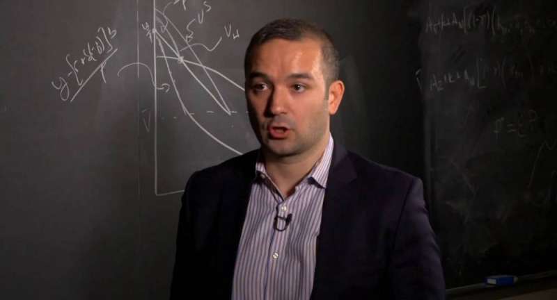 فاتح كراهان 