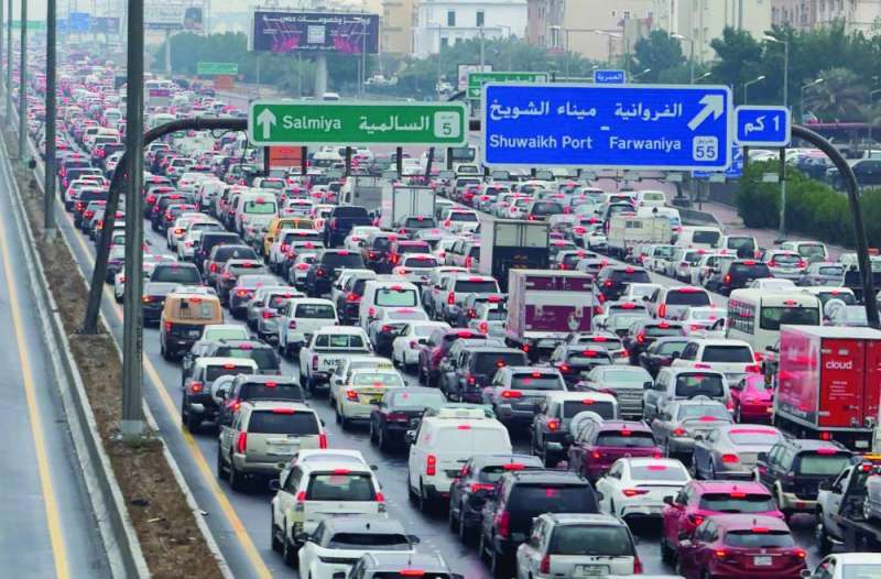 


لا حوادث على الطرق رغم الزحمة 	(تصوير أسعد عبدالله) 