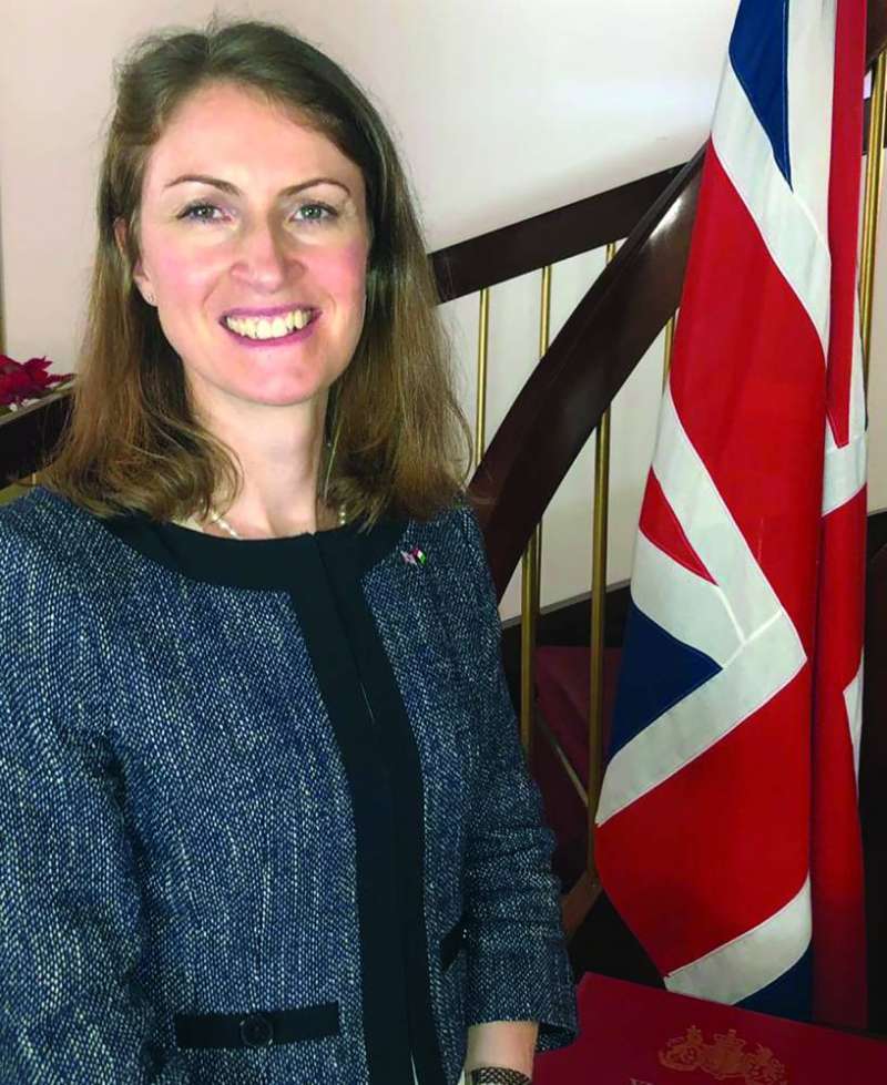 


بليندا لويس 