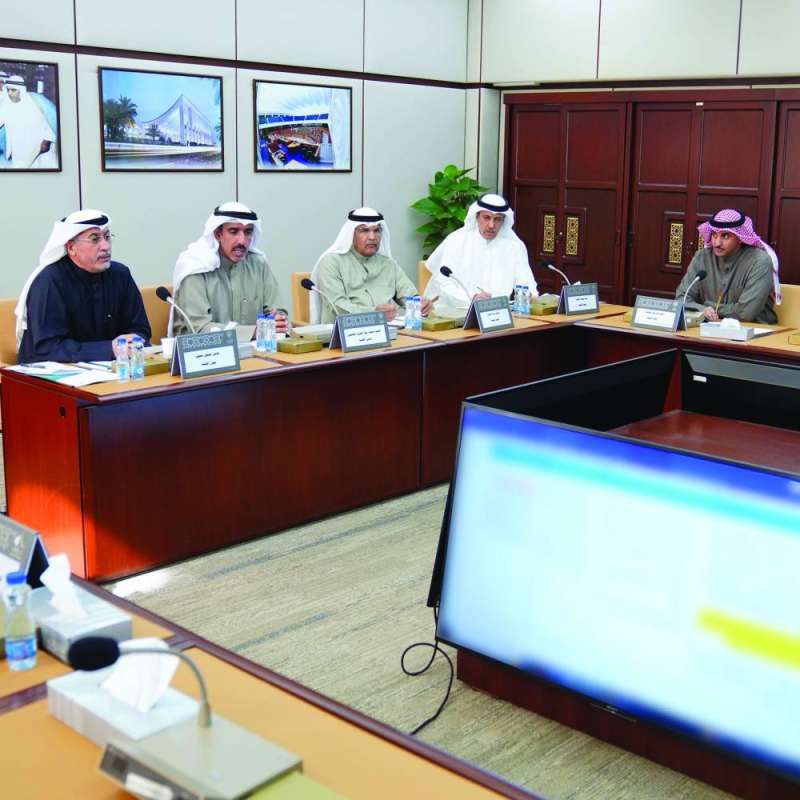 جانب من اجتماع لجنة شؤون ذوي الإعاقة في 10 يناير الماضي