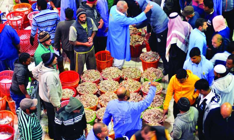 


ضوابط جديدة تحت الدراسة قد توقف مزادات الأسماك 