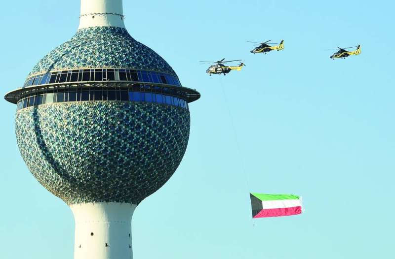 مروحيات تحمل علم الكويت 