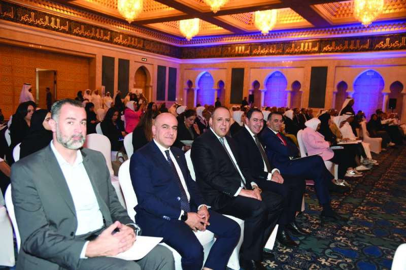 جانب من الحضور في افتتاح المؤتمر 