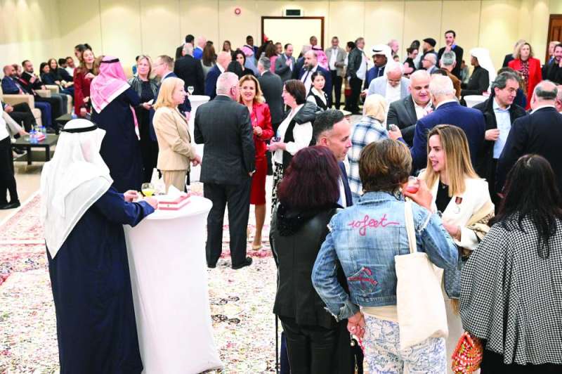 حضور ديبلوماسي في الديوانية الفرانكوفونية بالسفارة اللبنانية