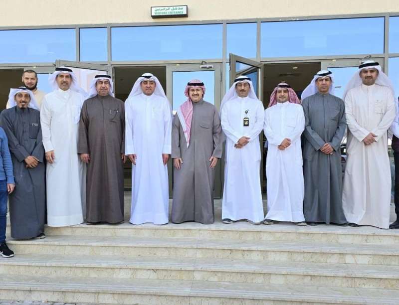 الوزير فراس الصباح خلال الجولة في مجمع الأحداث