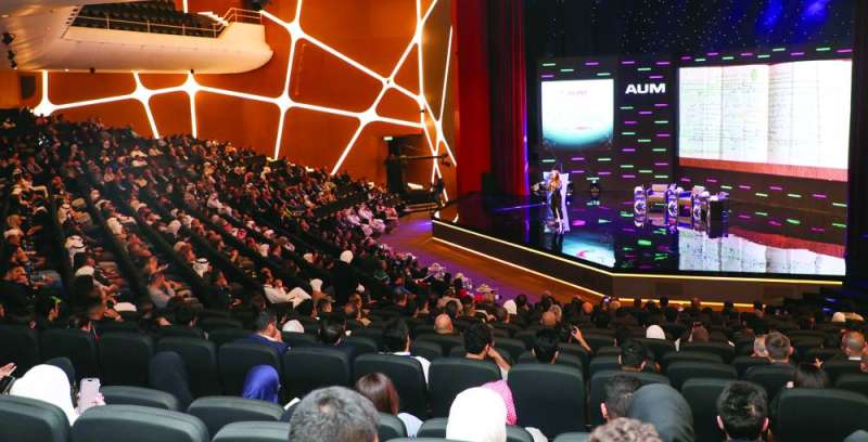 


جانب من الحضور في القمة 