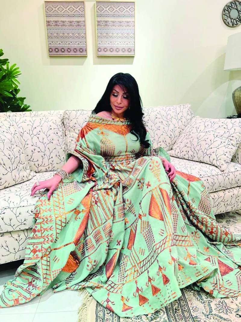 


نوال الدرويش 