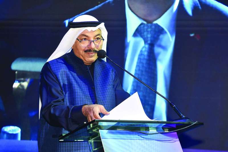 


نجم بودستور 