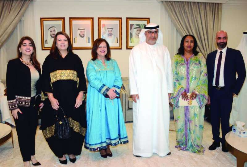 


مسؤولات مكاتب الأمم المتحدة مع السفير الإماراتي والقنصل اللبناني 