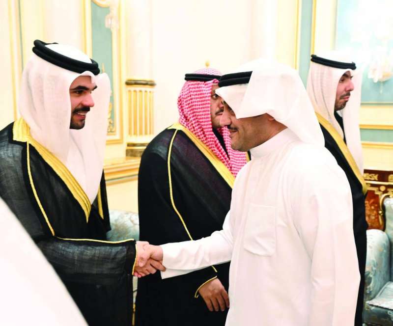 طلال الخرافي مهنئاً 