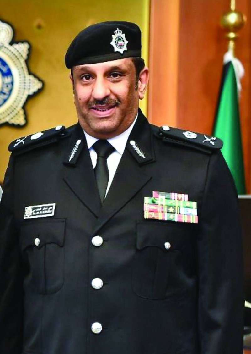 


علي العدواني 