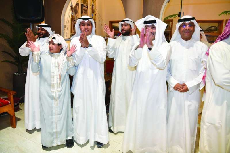 


تفاعل الحضور مع أغاني «القرقيعان» 