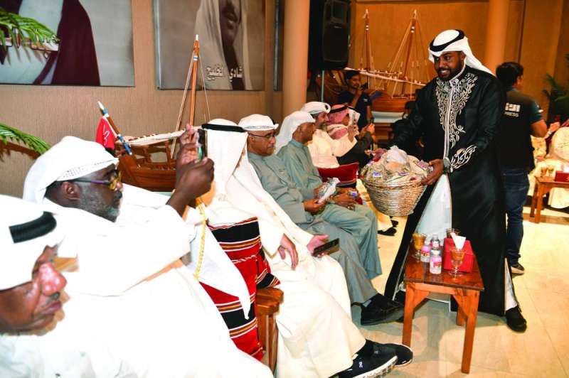 توزيع القرقيعان 