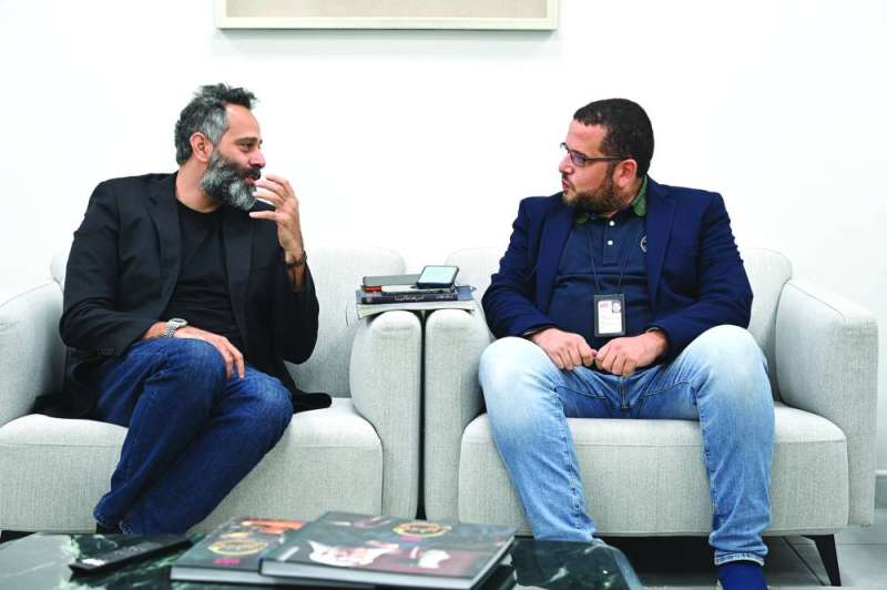 الدكتور خالد غطاس والزميل محمد إبراهيم 