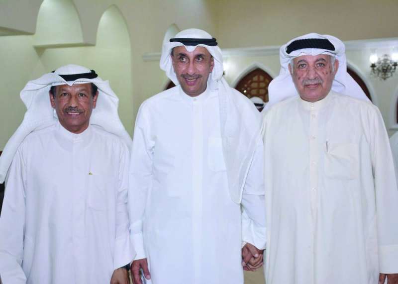 


نوري العلي مع فيصل الجزاف وناصر سالمين 