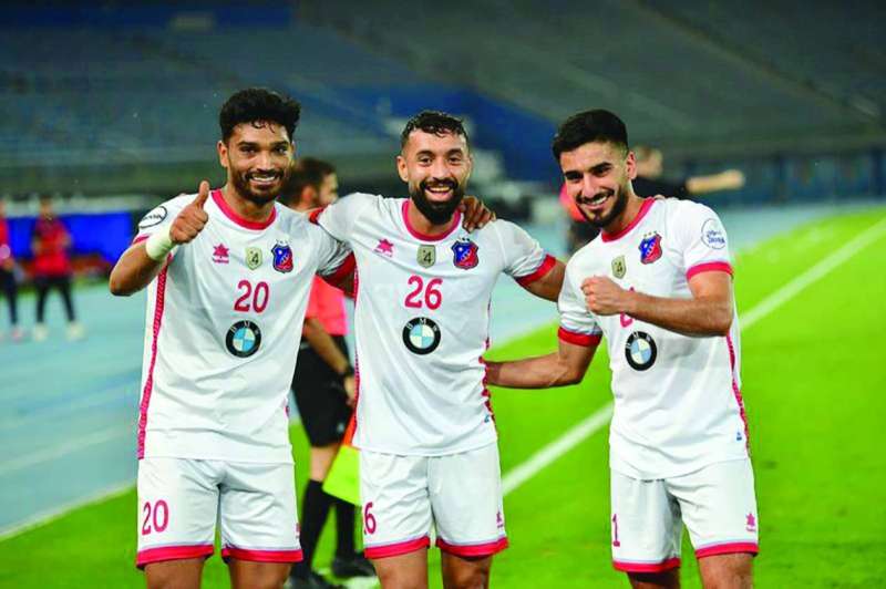 فرحة «كويتاوية» بأحد الأهداف في مرمى السالمية 