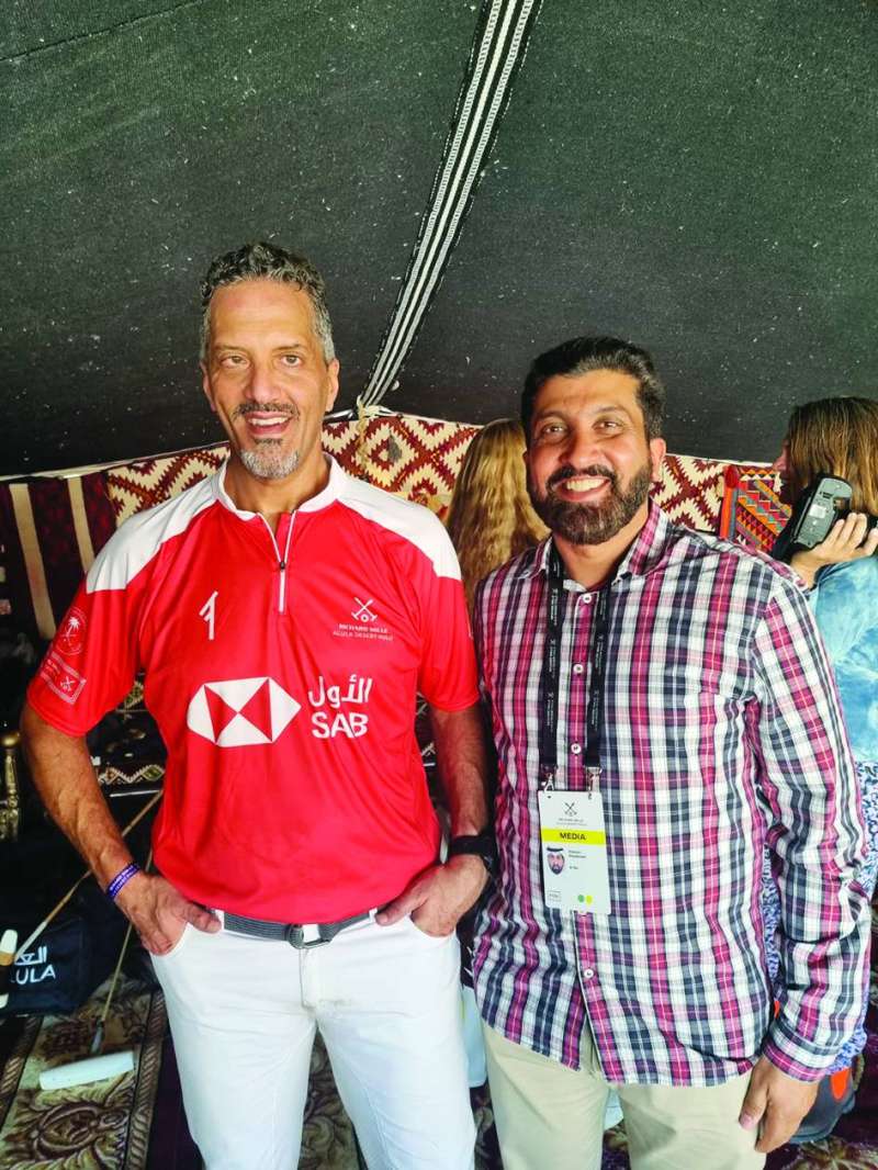 


الزميل غانم السليماني مع الأمير سلطان بن خالد الفيصل 