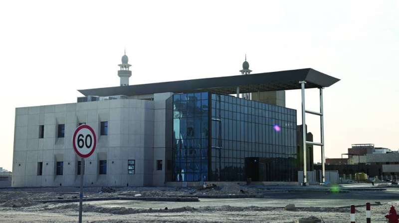 مطالب بتوقيع عقود المباني الحكومية