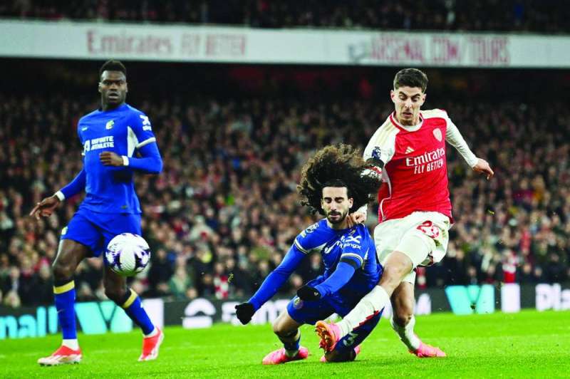 


كاي هافيرتز مسجلاً هدفه الأول في مرمى تشلسي 